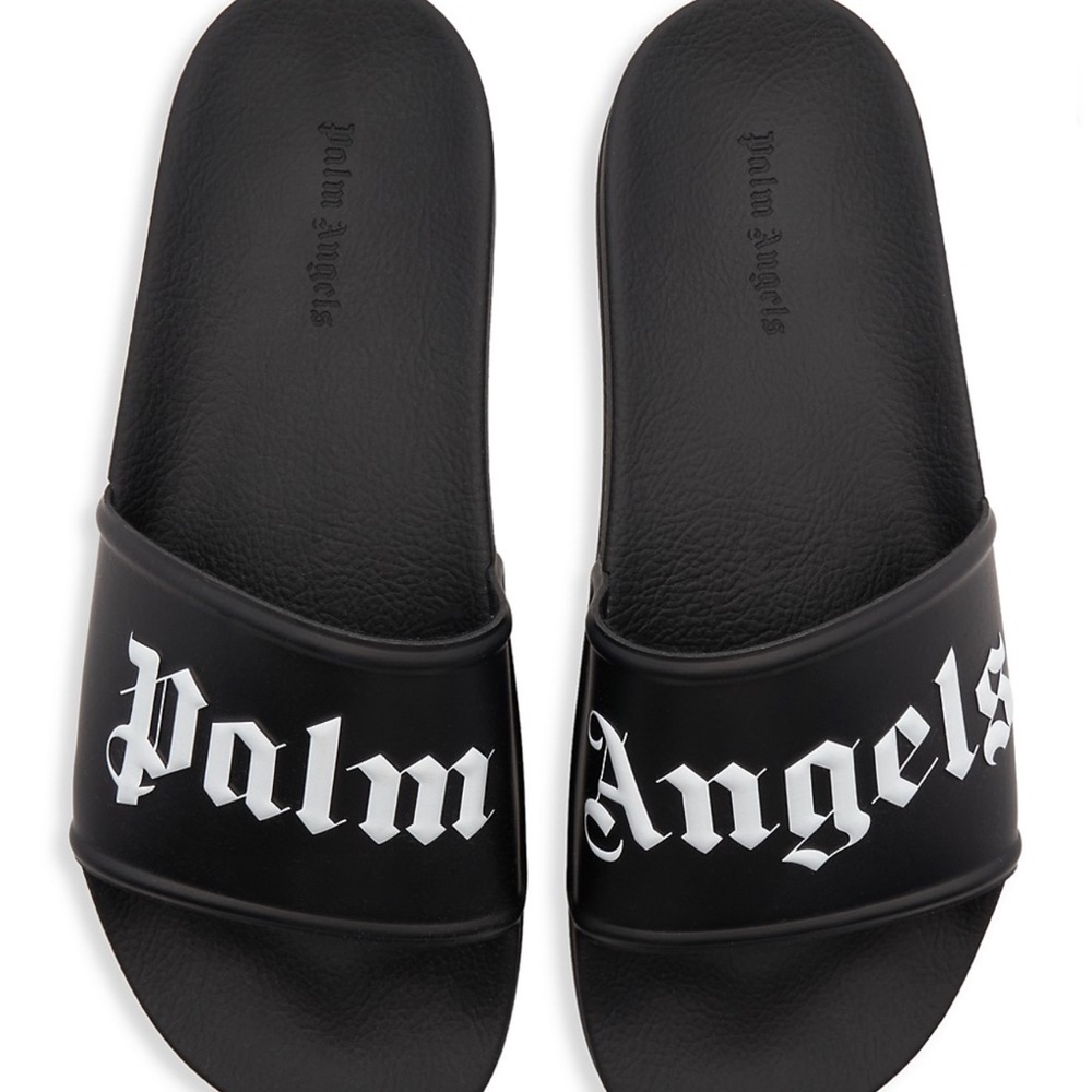 Palm Angels Pool Slider in Black in Black & White 39